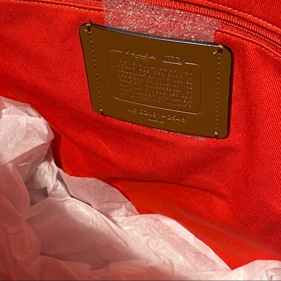 ❗️LAST ONE❗️COACH Spider-Man Canvas Tote Bag - Picture 14 of 14